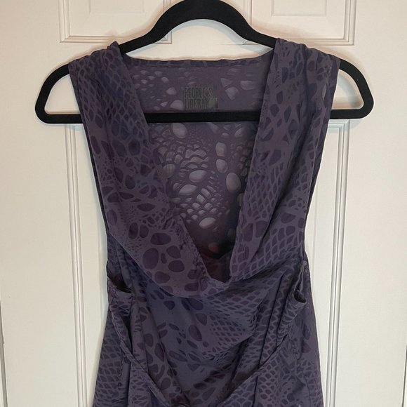 People's Liberation Top - Picture 1 of 4